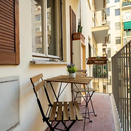 Armonia - Centro - Metro B Appartement *